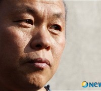 [뉴시스] 무세중 대표·김기덕 감독, 2011 아리랑상 작품상